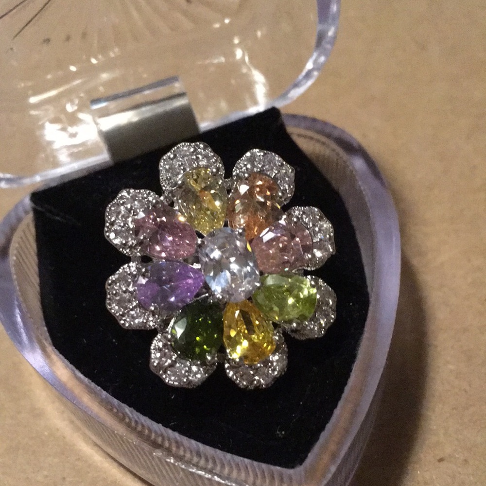 Rhinestones Daisy Ring - Sz 8